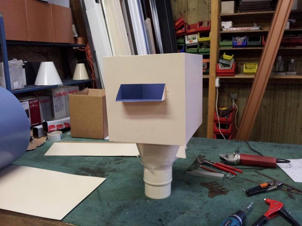 Boîte à eau à Vaugrigneuse