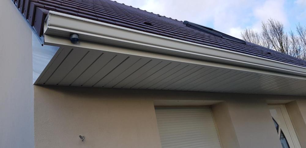 Avancée de toit à Vaugrigneuse