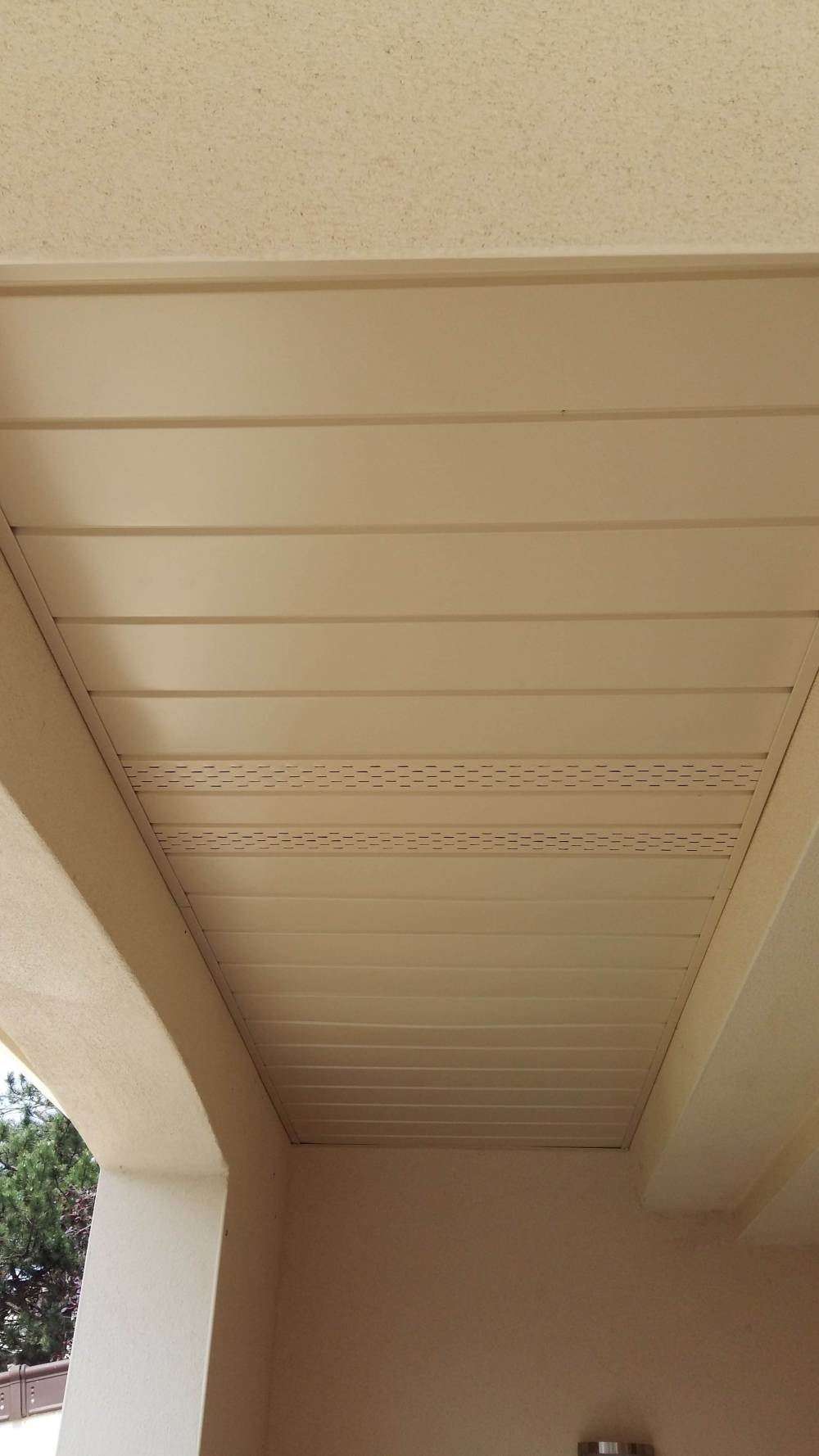  Avancée de toit (3)